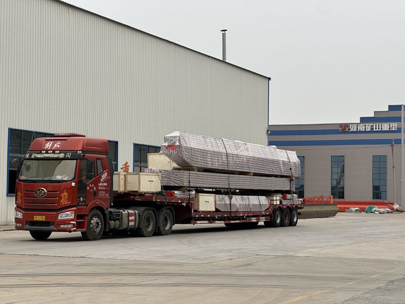 中電建三亞項(xiàng)目，一批橋式起重機(jī)