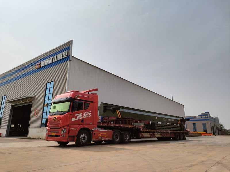 廣東某公司，采購(gòu)我公司一臺(tái)16噸電動(dòng)葫蘆門(mén)式起重機(jī)